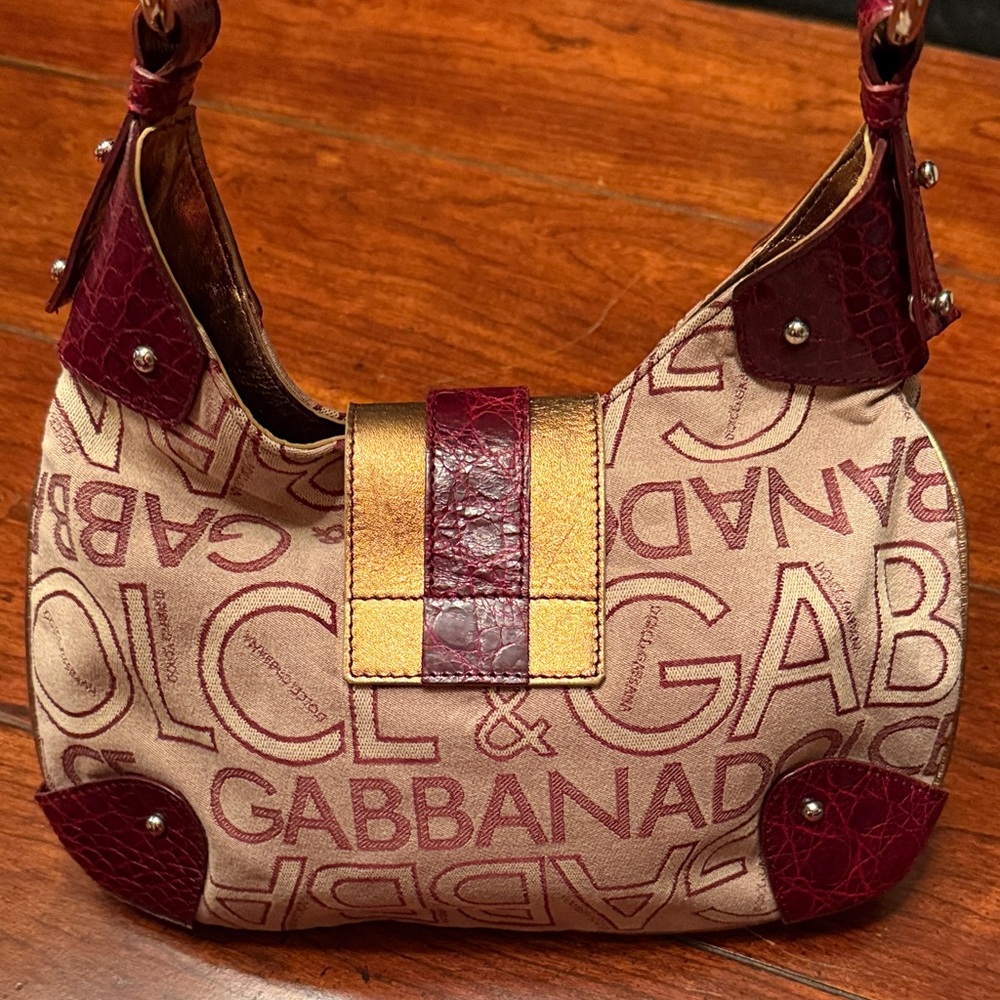 Dolce & Gabbana Burgundy and Gold Shoulder Bag - Picture 5 of 7